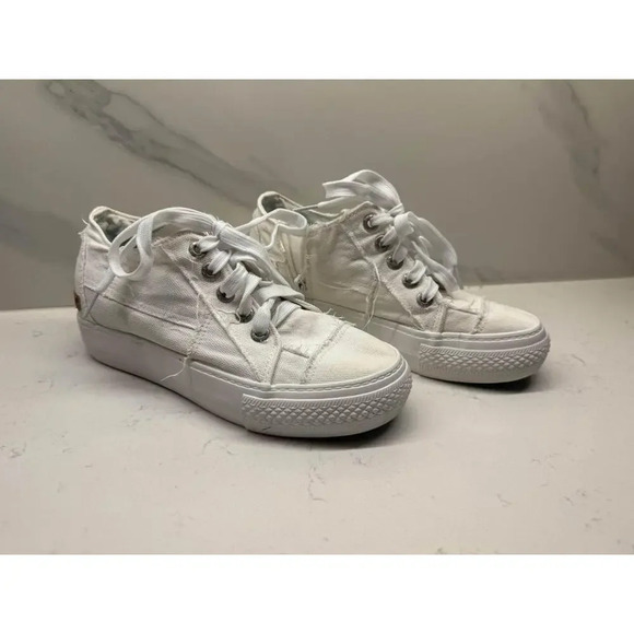 Blowfish High Top Zip Up Women’s Sneaker Size 8.5 - Picture 1 of 4